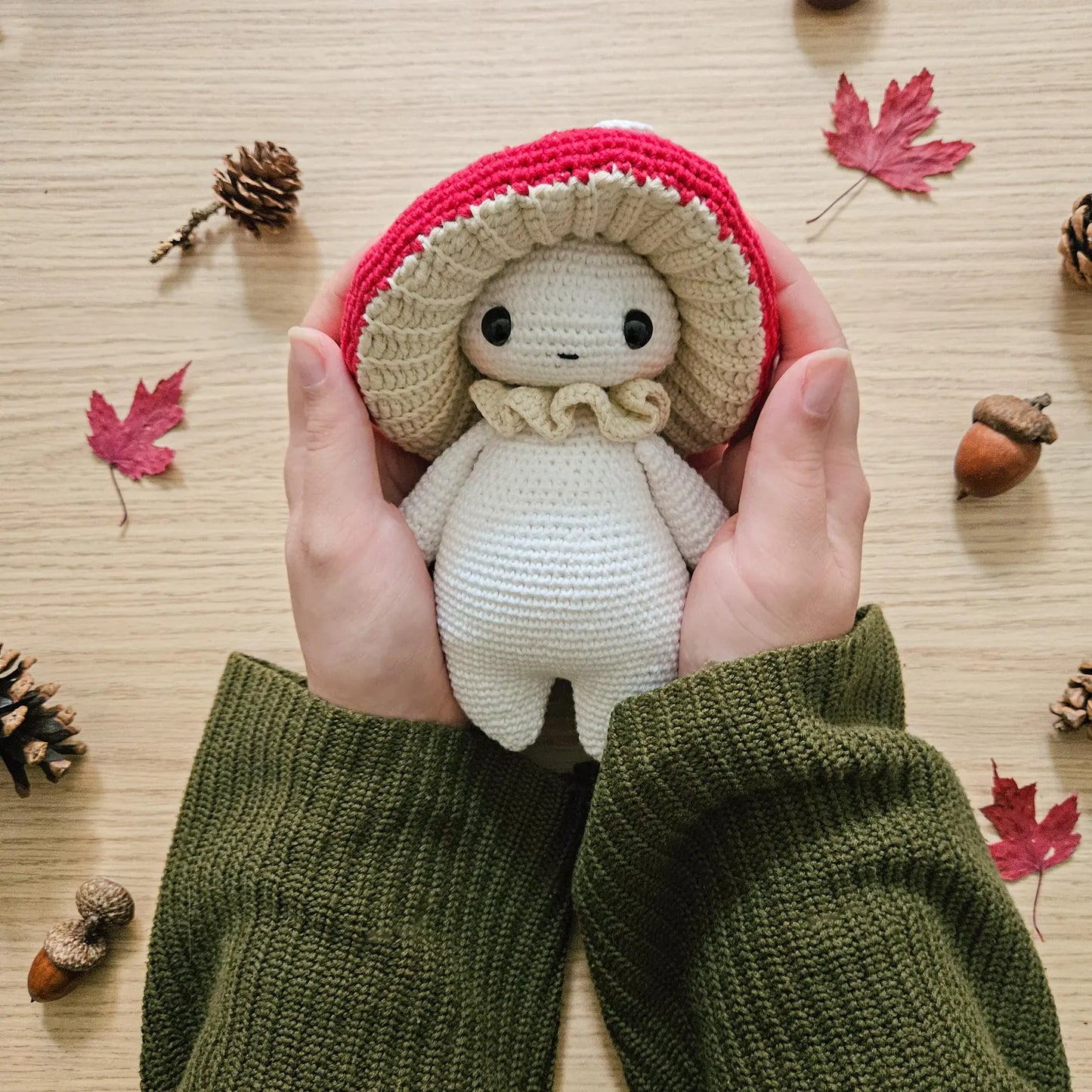 Mushroom guy - critter stitch crochet pattern / amigurumi Plus ✅ FREE Bonus: 20 Gorgeous Flower Patterns