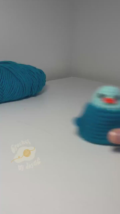 Flip, the bird CROCHET PATTERN